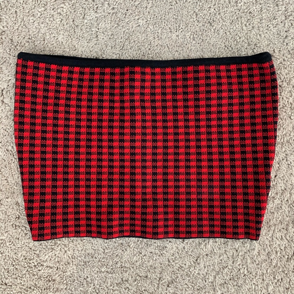 Black and red tube top from Pacsun, never worn